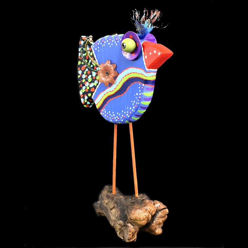 BLUE ARROW BIRD SCULPTURE